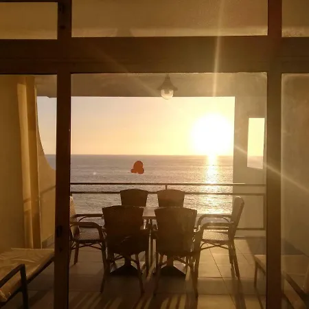 By The & Pool Apartment Funchal (Madeira)