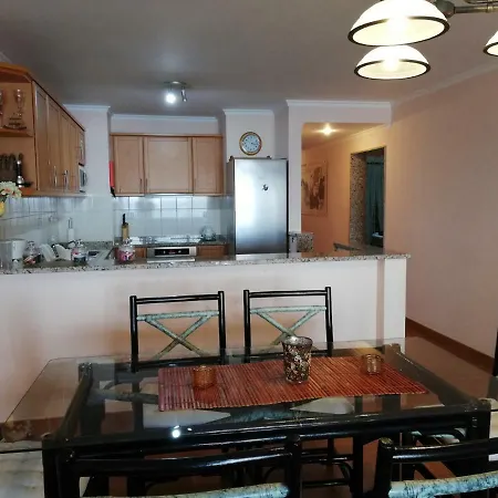 By The & Pool Apartment Funchal (Madeira)